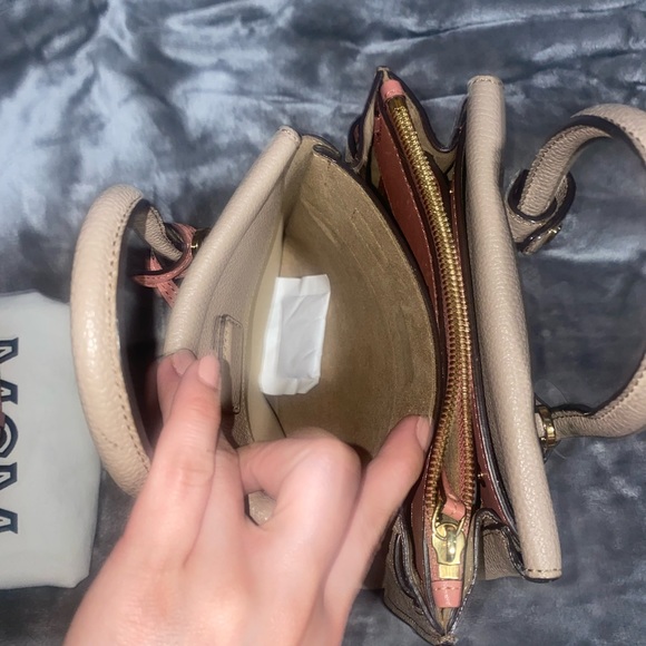 Top handle crossbody bag - Picture 10 of 13